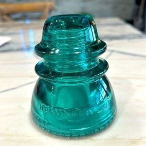 Vintage Hemingray teal blue green insulator #42 vintage 1920s 1930s 1940s